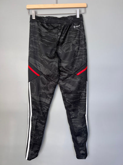 Bayern Munich Training Pants Football Soccer Adidas HF1394 Mens Size XS