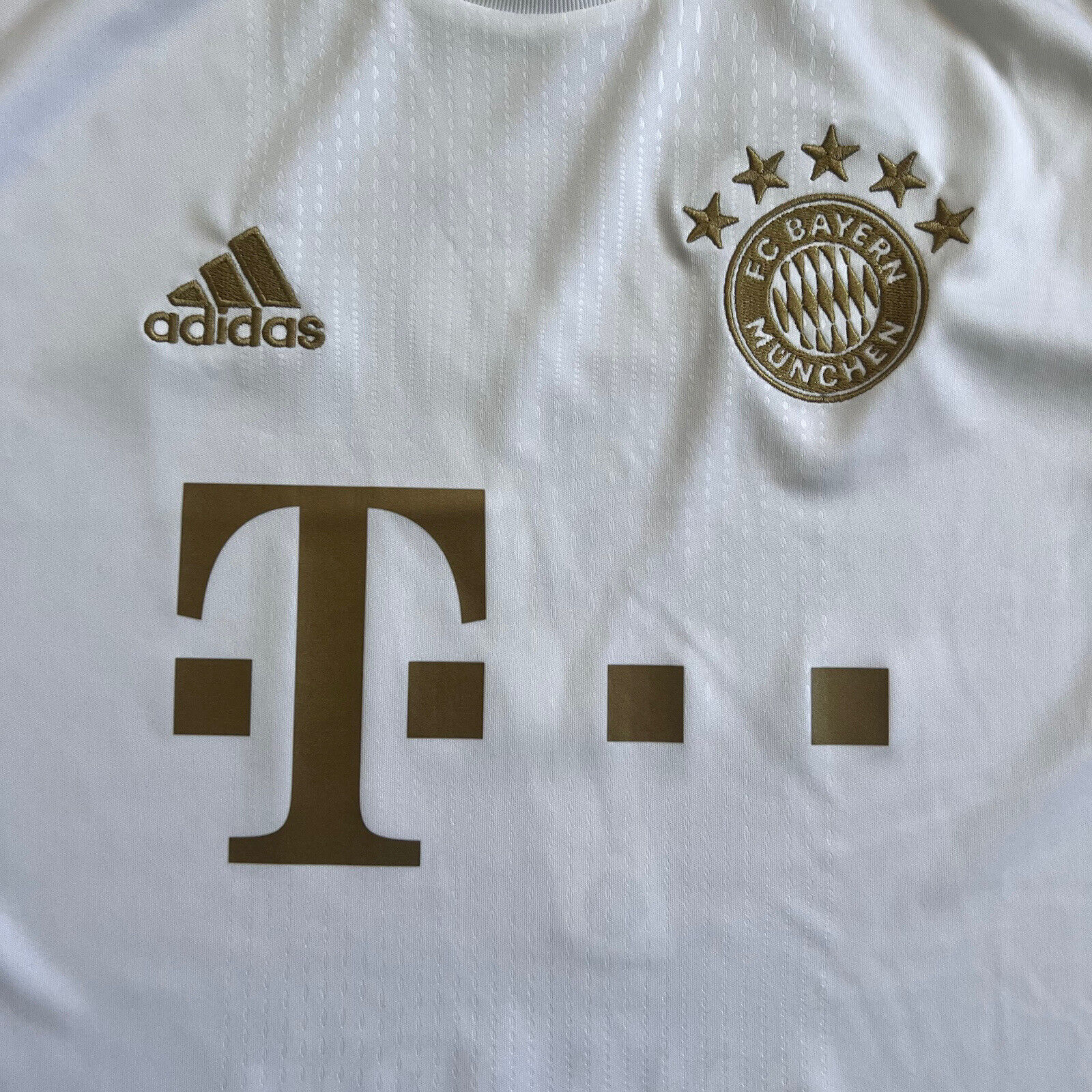 Gnabry Bayern Munich Jersey 22-23 Away Boys Soccer Shirt Size M HI3880 Adidas