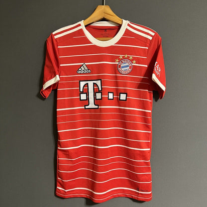 Kimmich Bayern Munich Jersey 2022/23 Home Size XS Football Soccer Adidas H39900