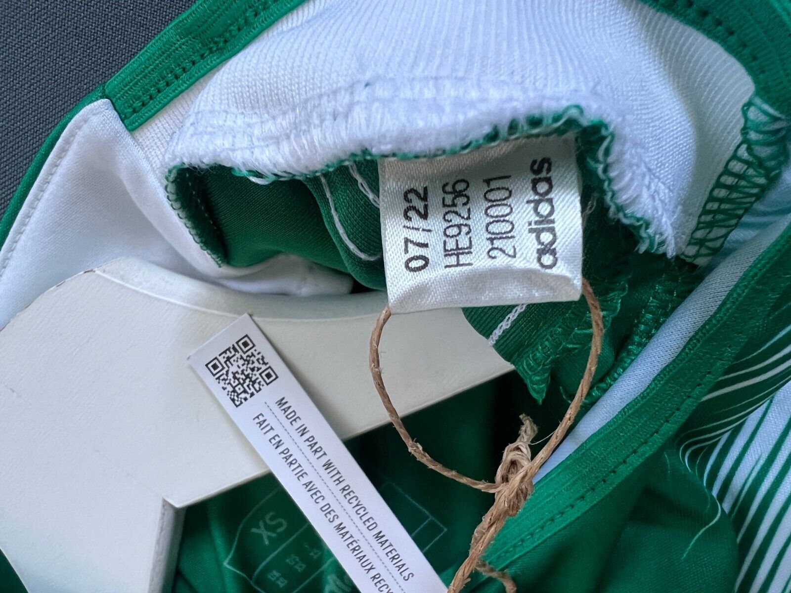 Algeria Jersey 2022 Away Soccer Football Shirt Adidas HE9256 Mens Size XS