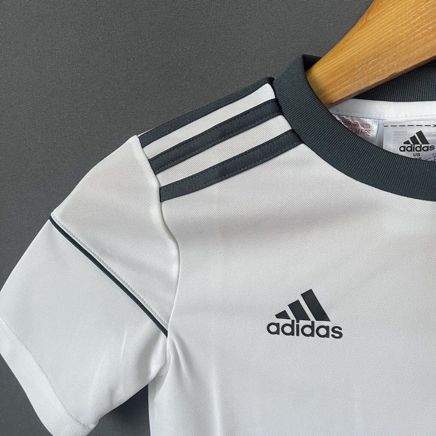 REAL MADRID JERSEY KIDS BOYS 128 7-8Y FOOTBALL SOCCER SHIRT ADIDAS EK0235