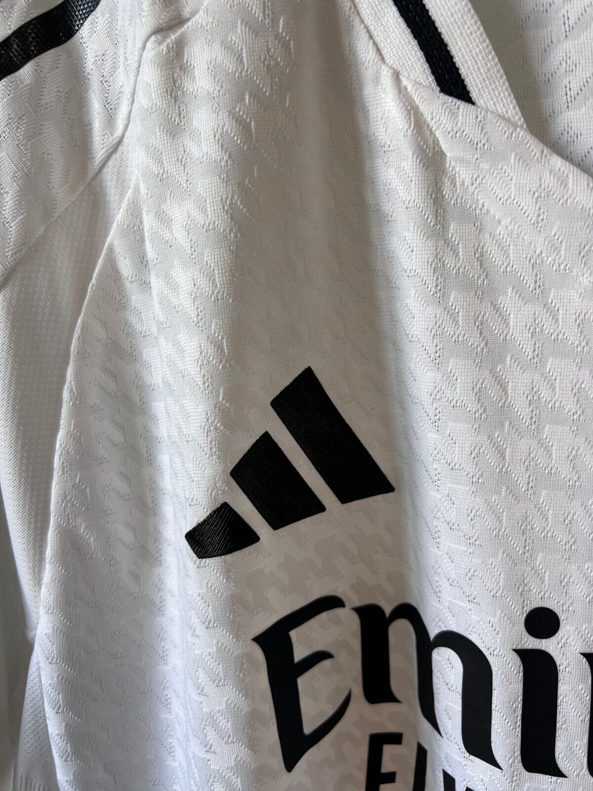 Real Madrid Jersey 24/25 Home Authentic Soccer Shirt IX8095 Adidas Mens Size XL