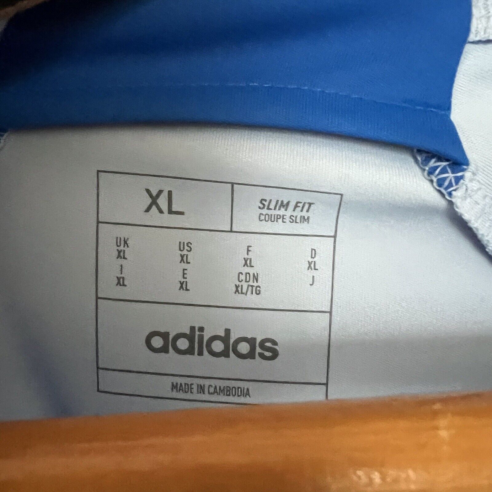Alba Spain Jersey 2022 Home Size XL Mens Soccer Shirt World Cup HE2020 Adidas
