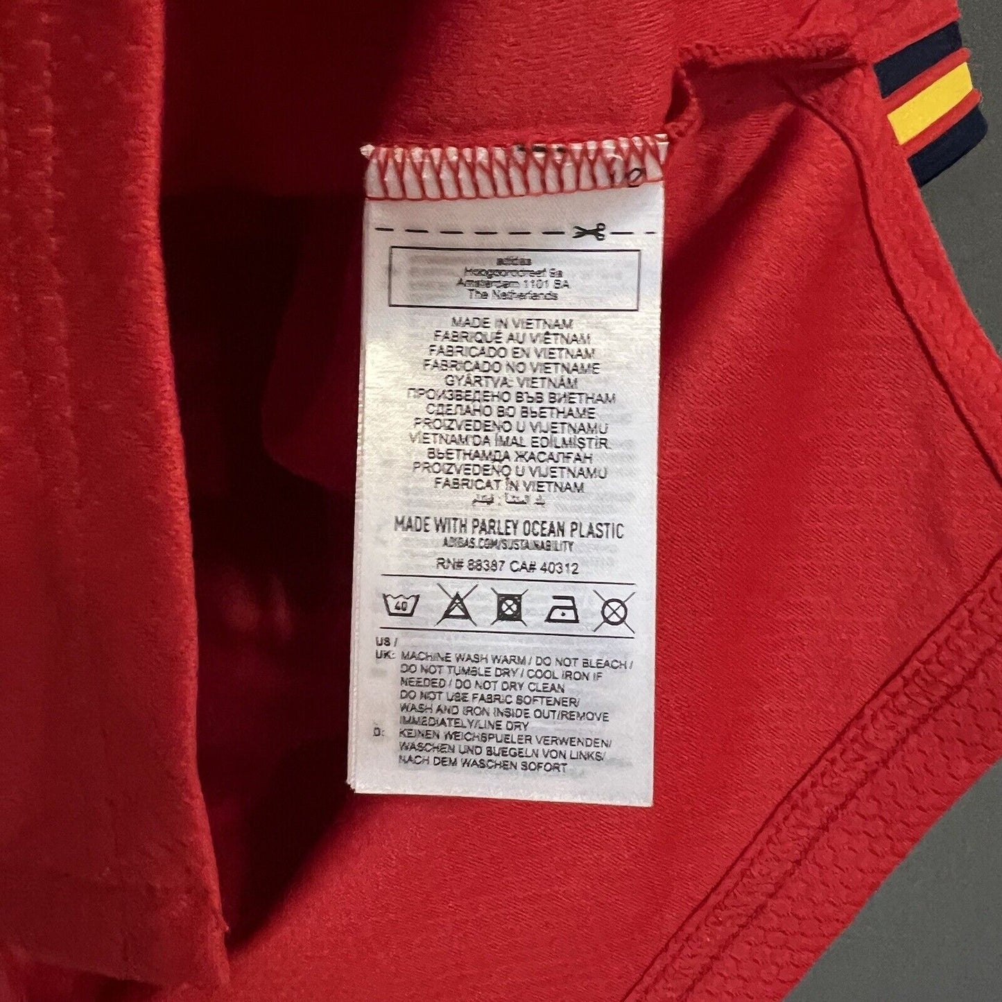 Spain Jersey 2022 Home Size XS 7-8Y Boys Soccer Football Shirt Adidas