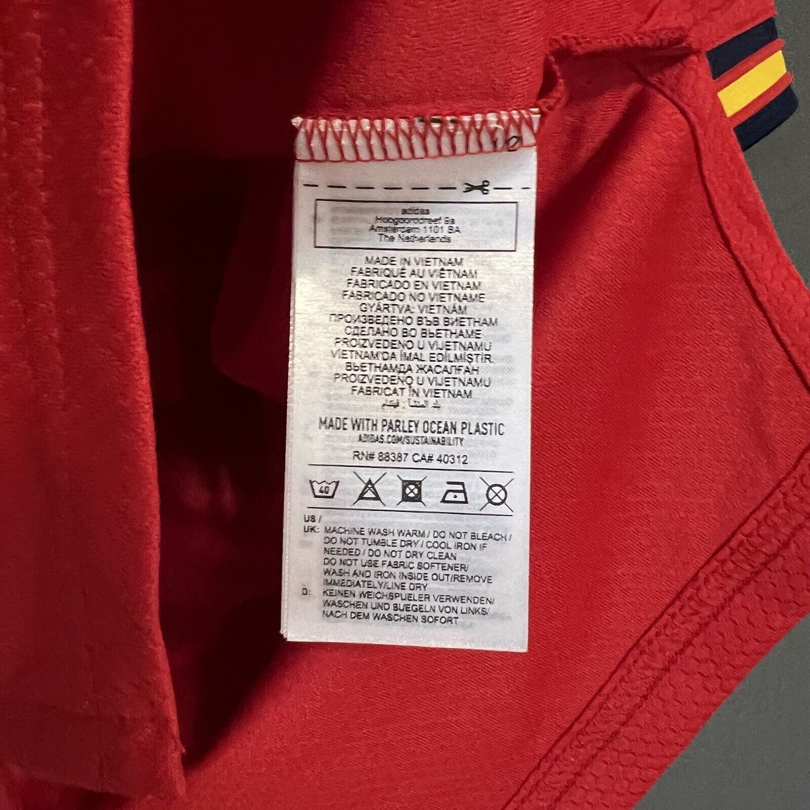 Spain Jersey 2022 Home Size XS 7-8Y Boys Soccer Football Shirt Adidas