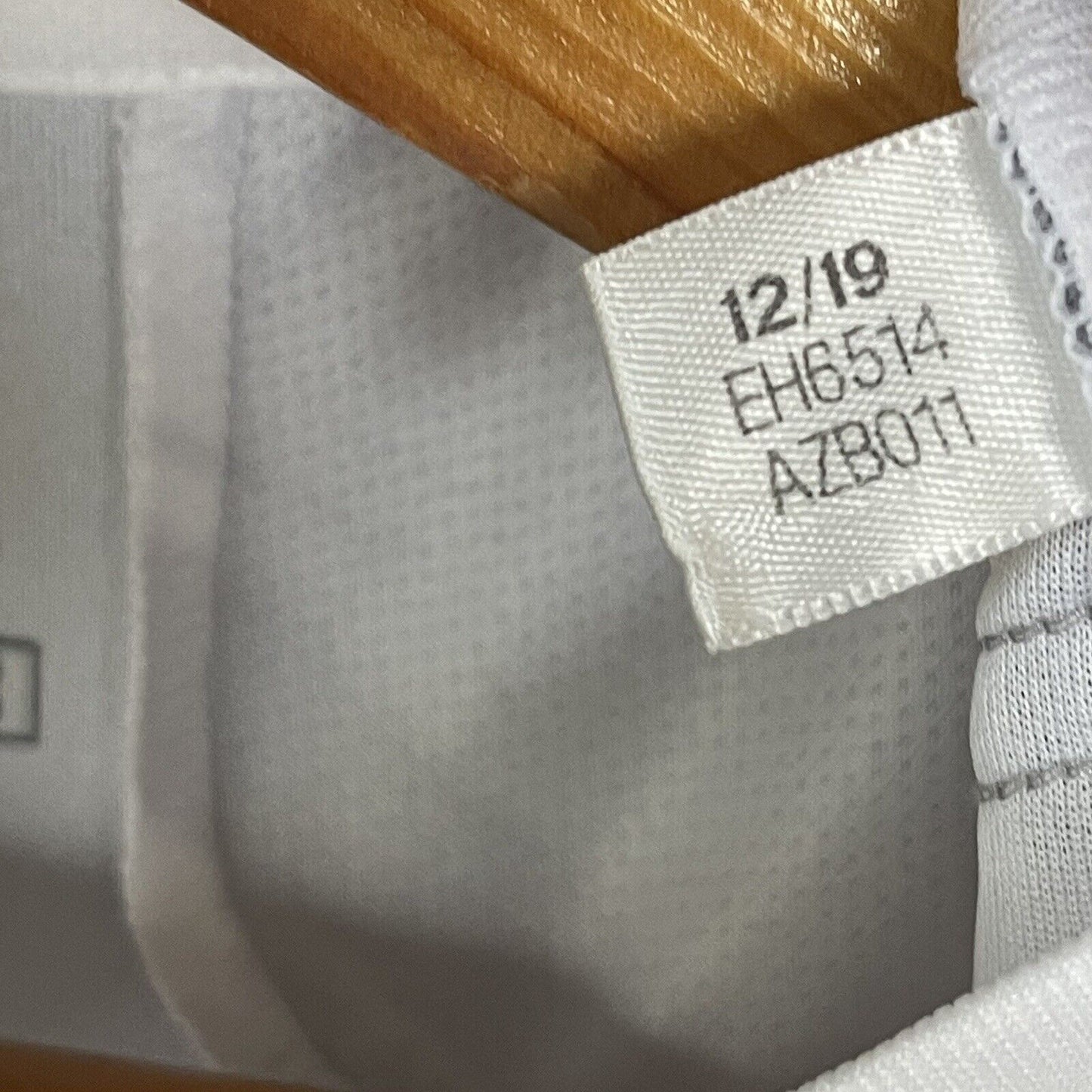 ALBA SPAIN TEAM JERSEY 2021 AWAY SIZE M FOOTBALL SOCCER SHIRT ADIDAS [EH6514]