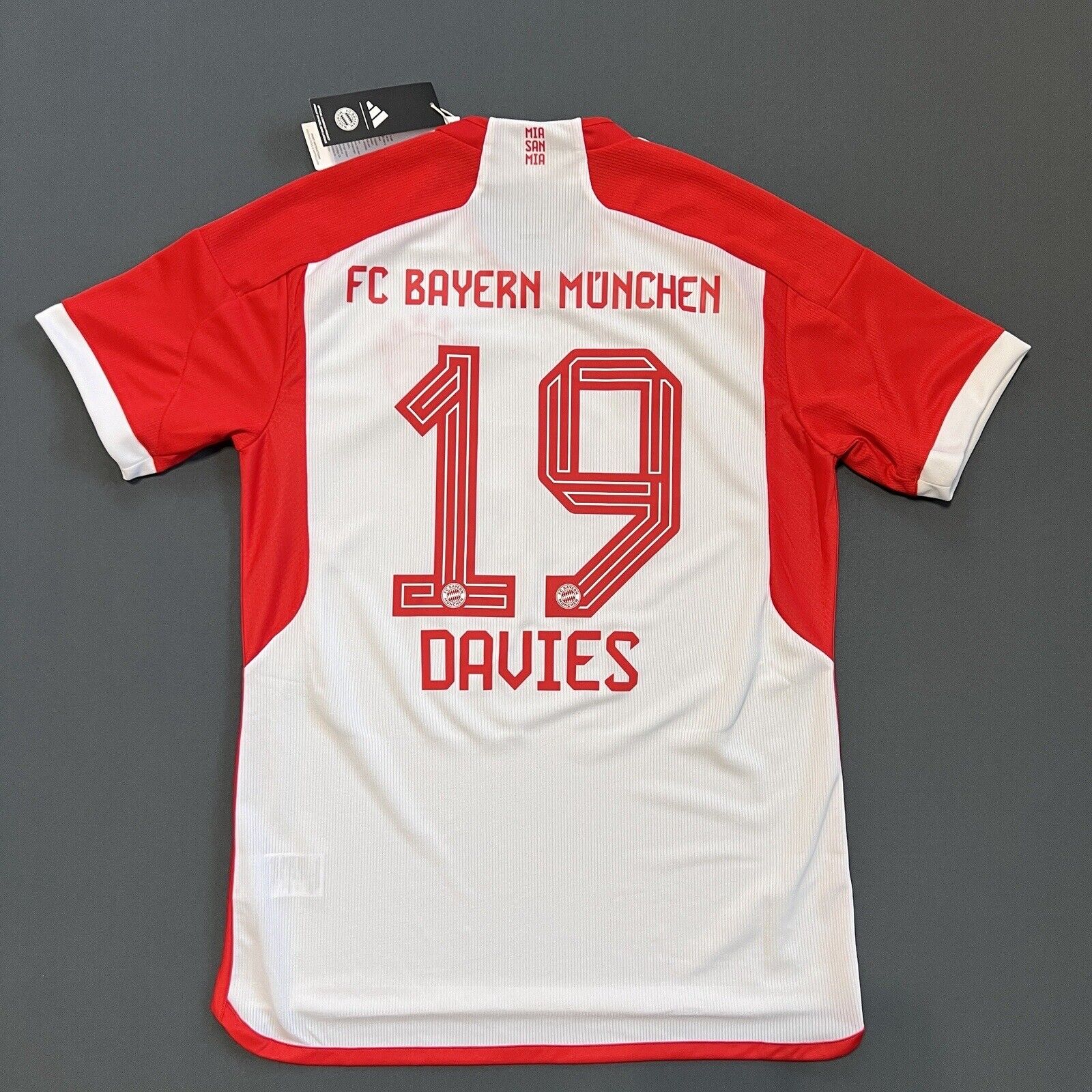 Davies Bayern Munich Jersey 23/24 Home Mens Soccer Shirt IJ7442 Adidas Size M