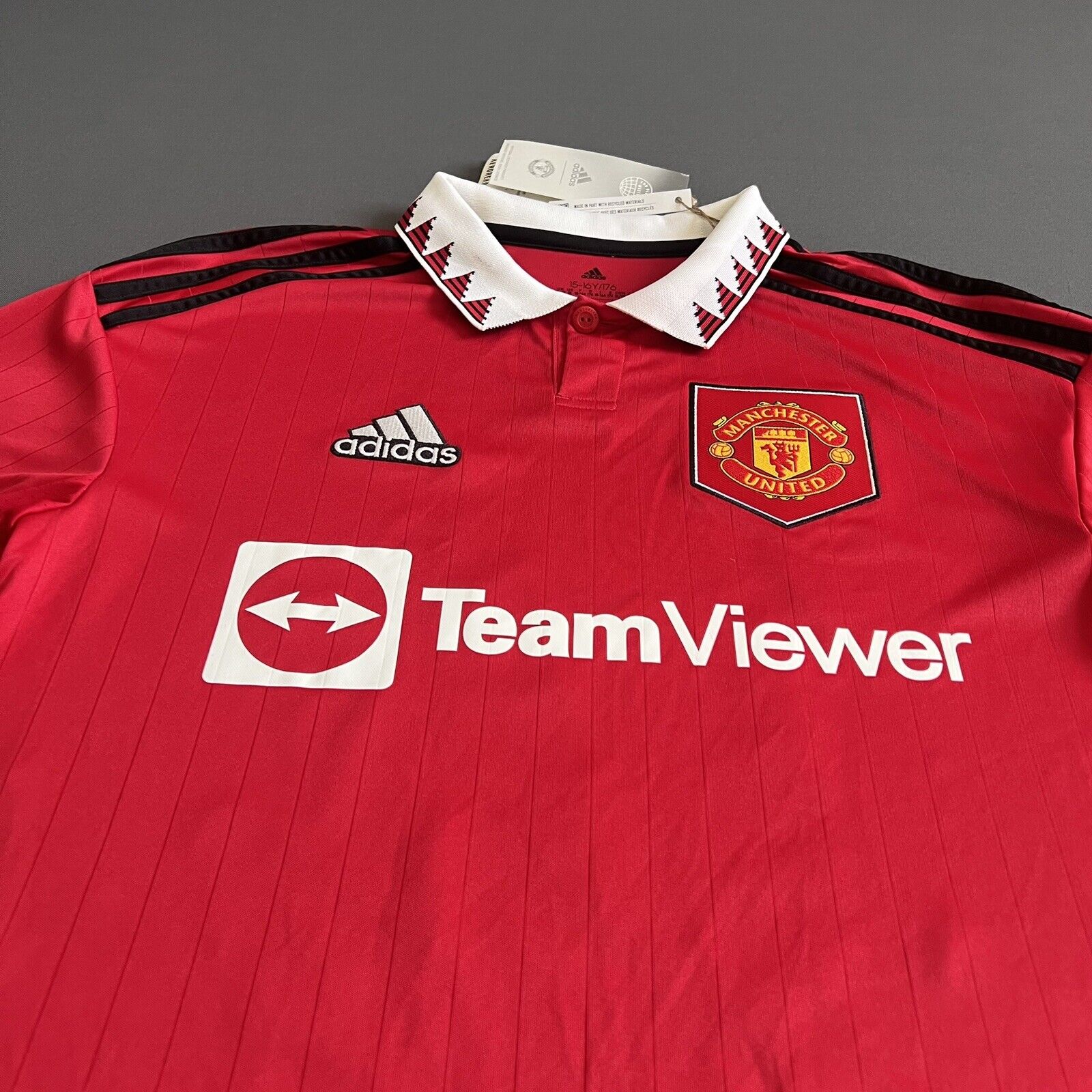Eriksen Manchester United Jersey 22-23 Home Size XL Boys Football Shirt Adidas