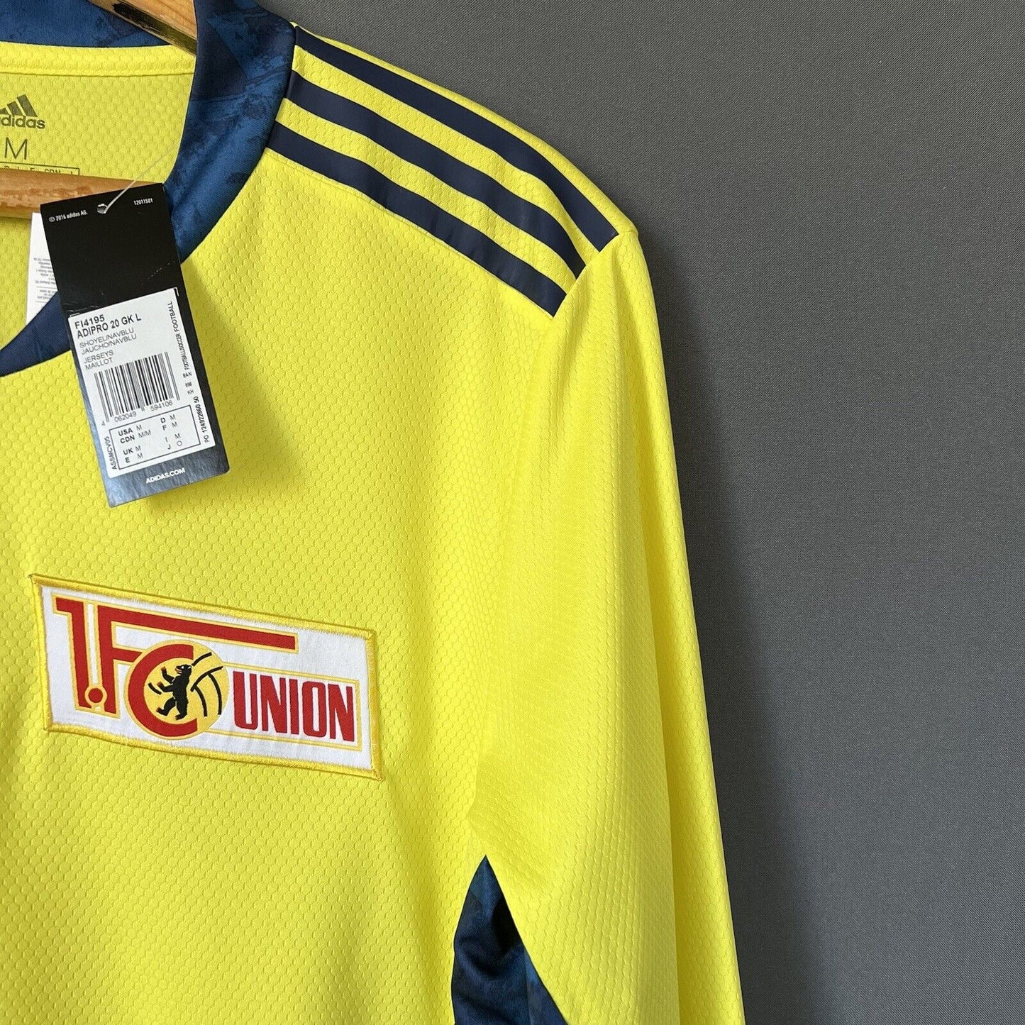 Adidas 1. FC Union Berlin Men's Yellow GK Jersey 20-21 - Officially Licensed