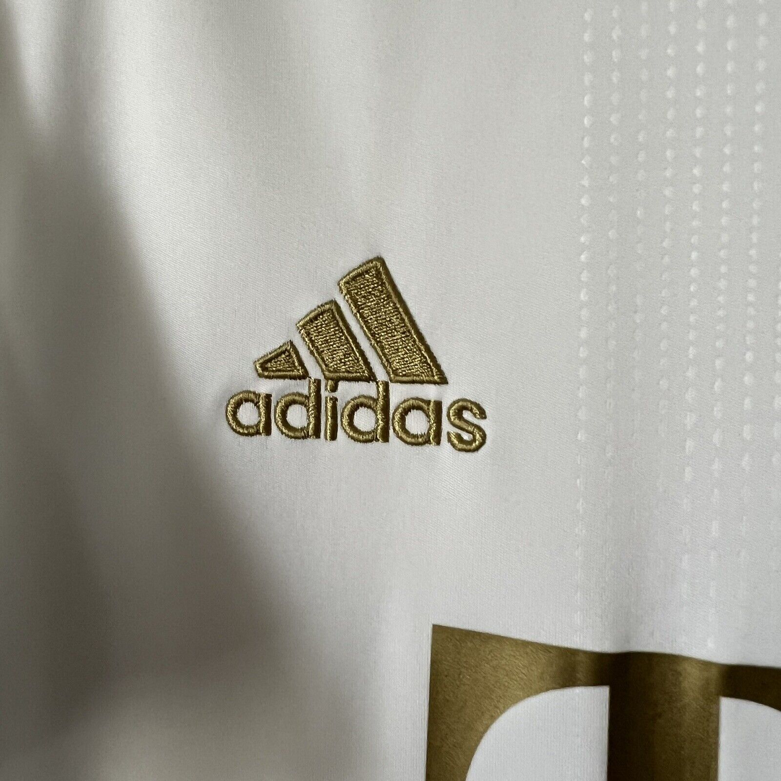 Hernandez Bayern Munich Jersey 22-23 Away Medium Mens Soccer Shirt HI3886 Adidas