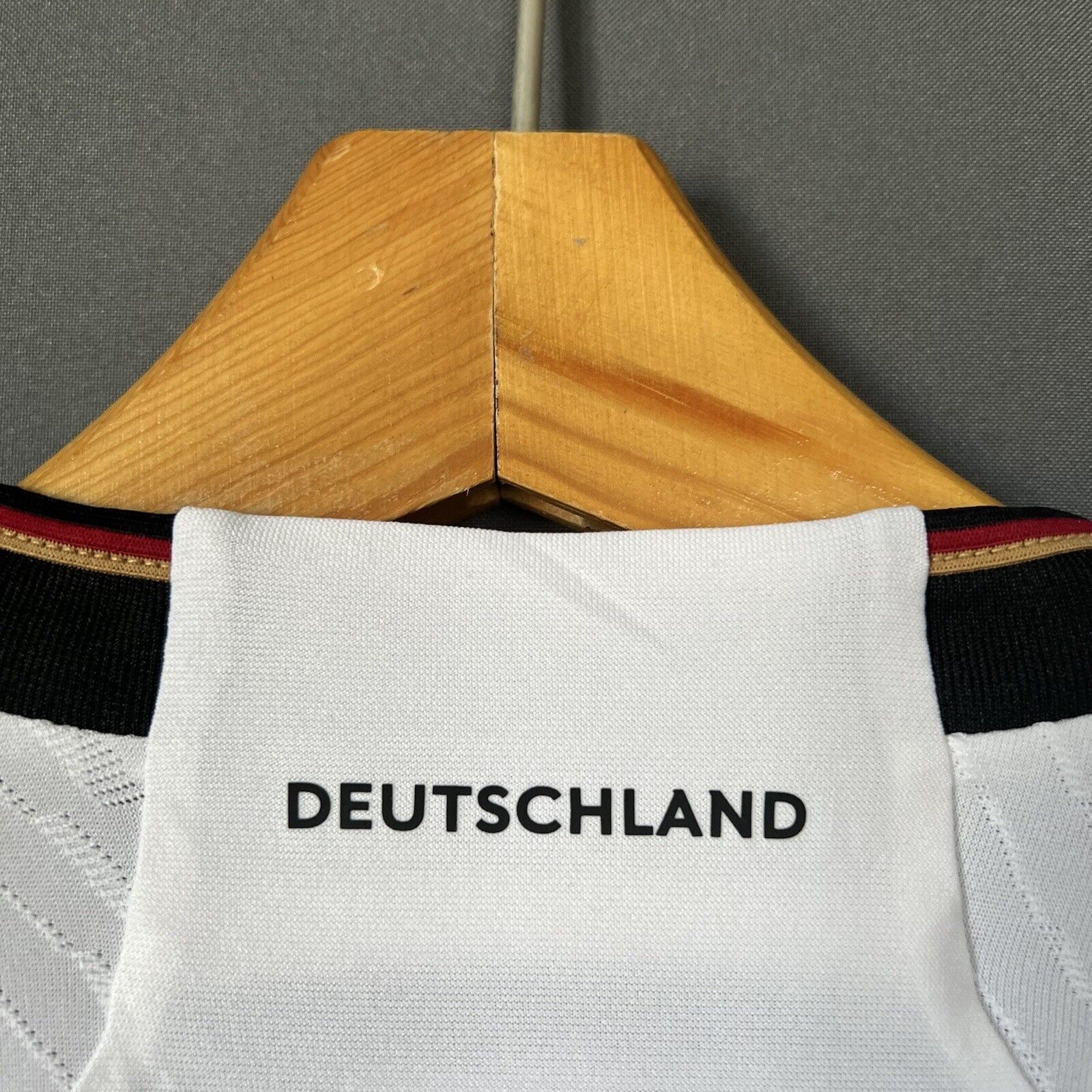 Gnabry Germany Jersey 2022 Home Authentic Medium Mens Football Shirt Adidas