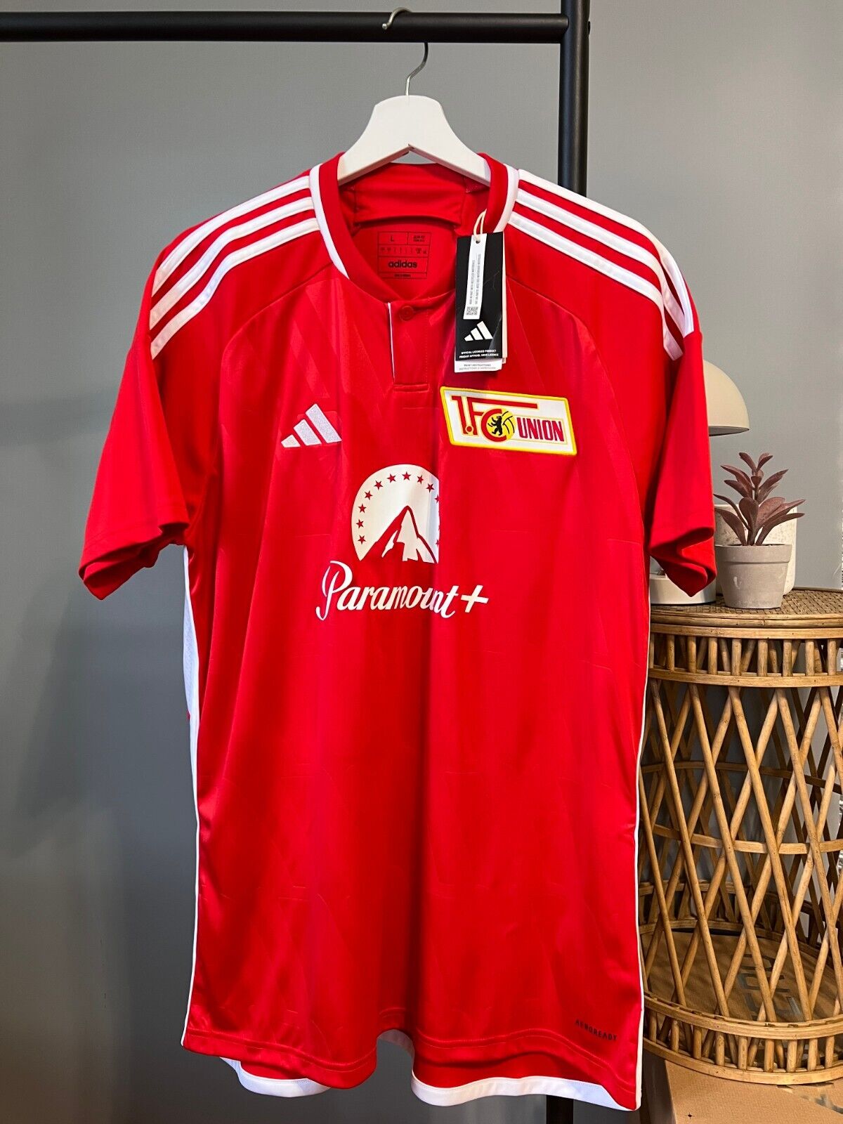 1. FC Union Berlin 23/24 Home Adidas Football Jersey Men's Kit Size L
