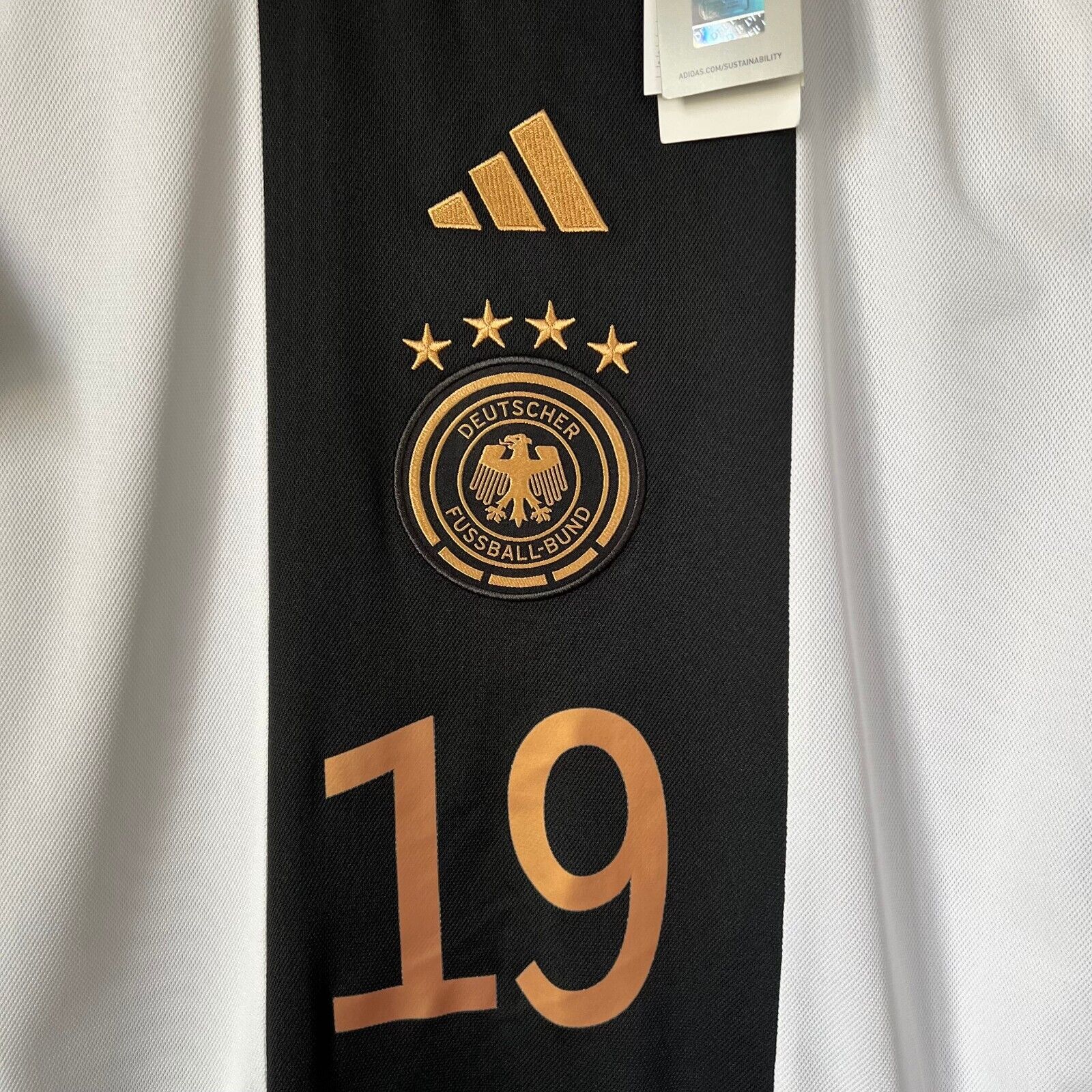 Sane Germany Jersey 2022 Home Size M Mens Football Shirt HJ9606 Adidas