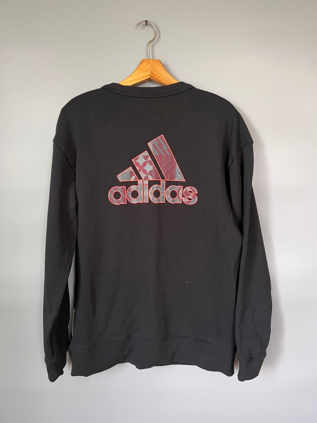 Juventus Sweatshirt CNY H67143 Soccer Adidas Football Jacket Mens Size M