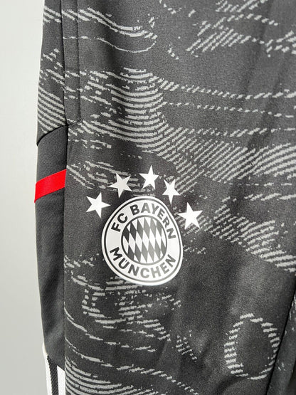 Bayern Munich Training Pants Football Soccer Adidas HF1394 Mens Size XS