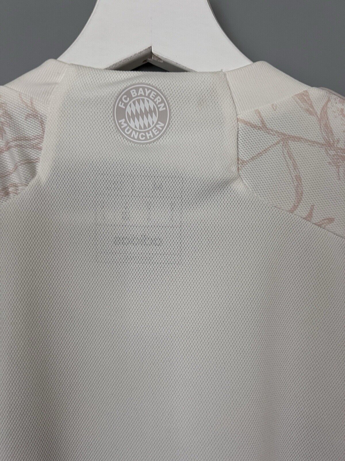 Bayern Munich Jersey 23/24 Third Football Soccer Shirt HR3725 Adidas Mens Size M