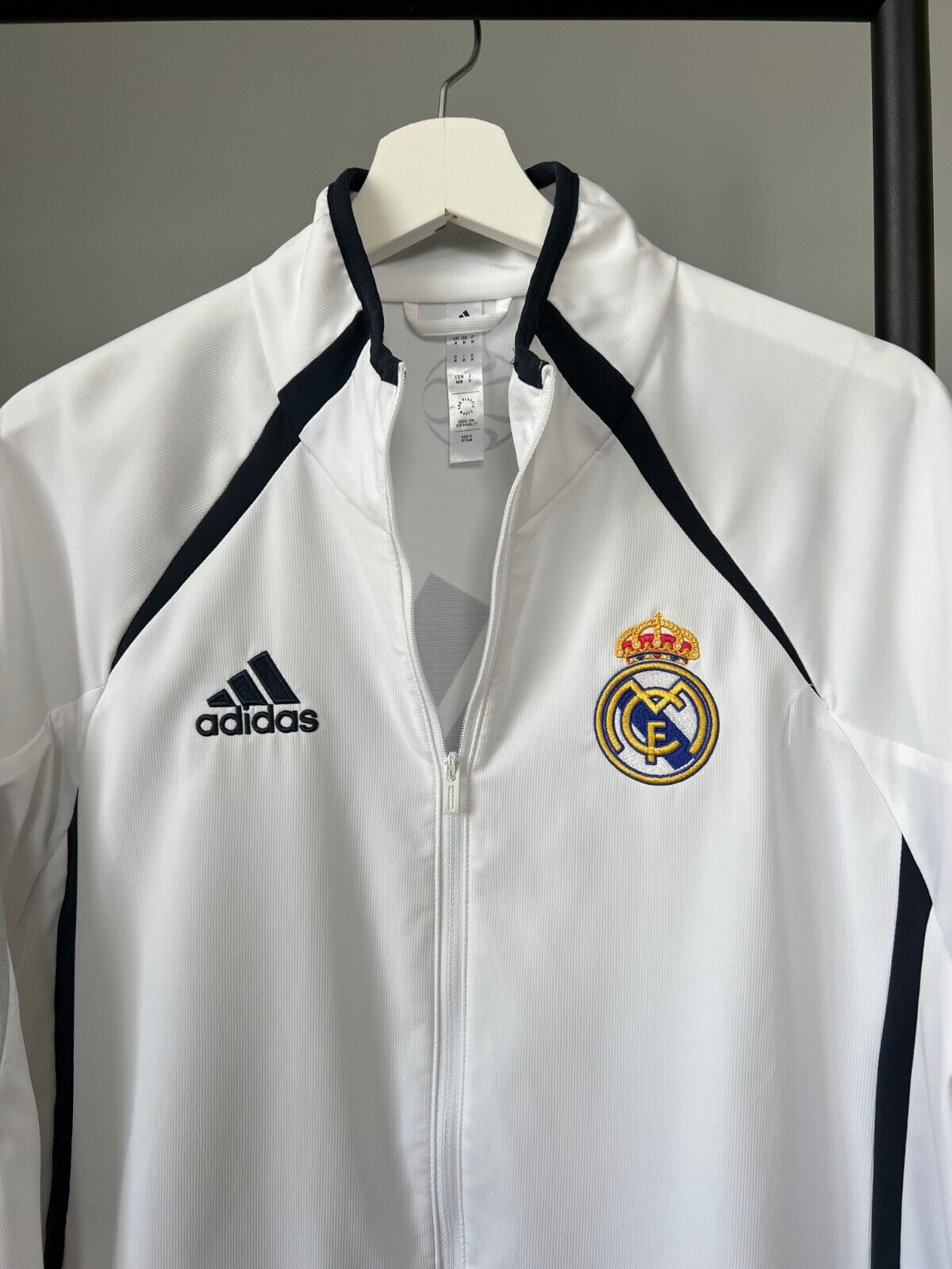 Real Madrid Teamgeist Jacket 2006 x 2021 White Soccer Adidas HA2537 Mens Size M