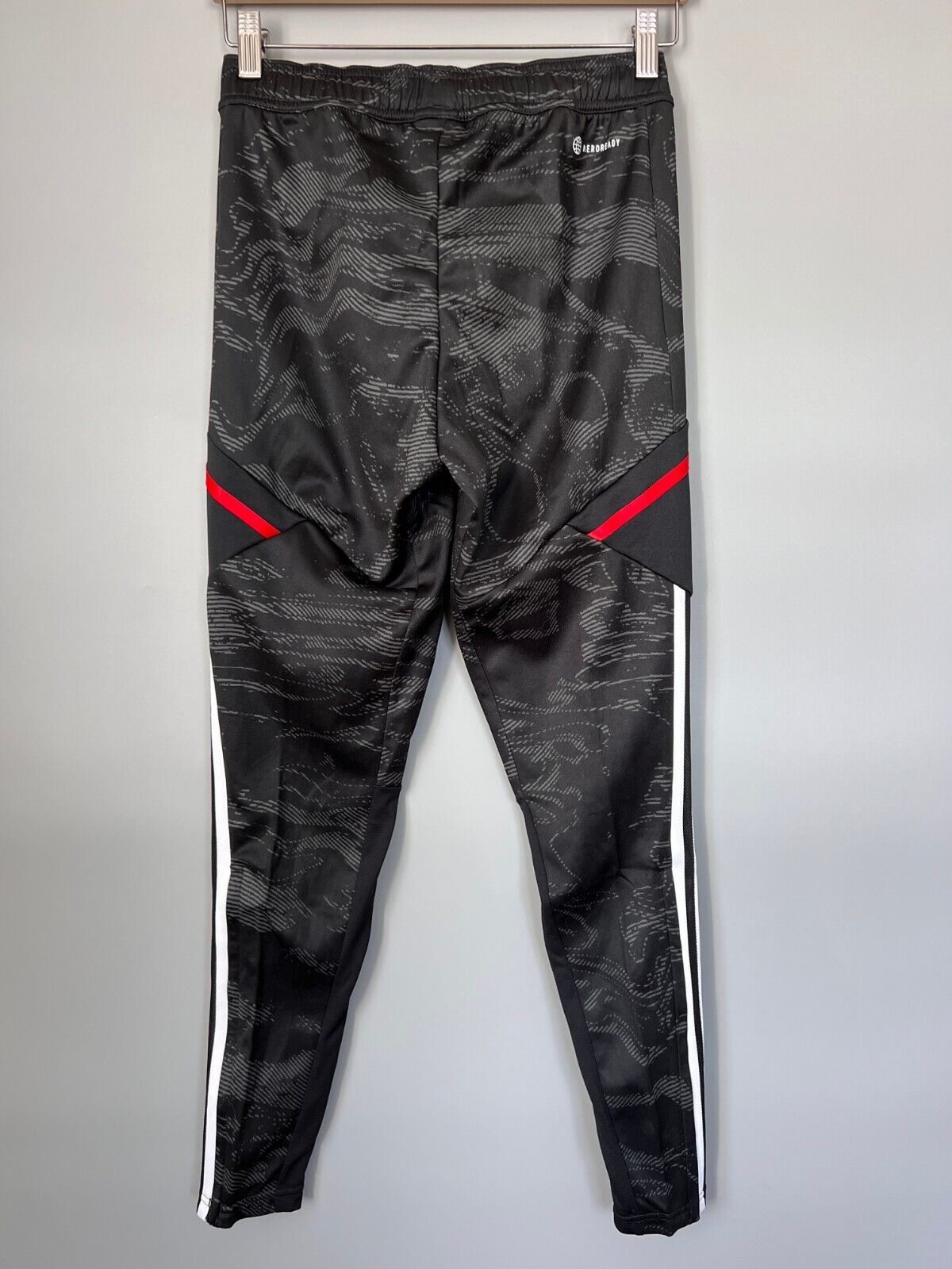 Bayern Munich Training Pants Football Soccer Adidas HF1394 Mens Size XS