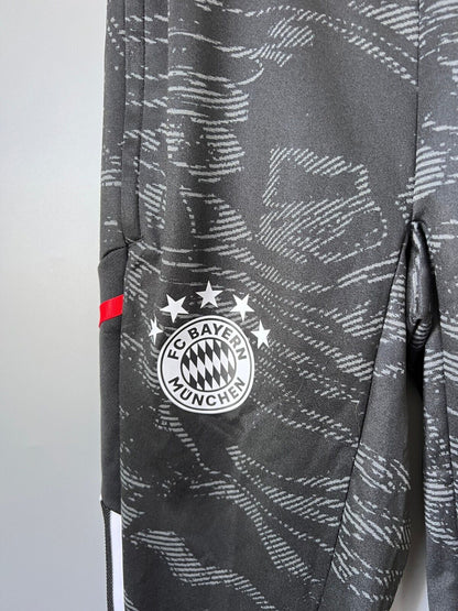 Bayern Munich Training Pants Football Soccer Adidas HF1394 Mens Size XS