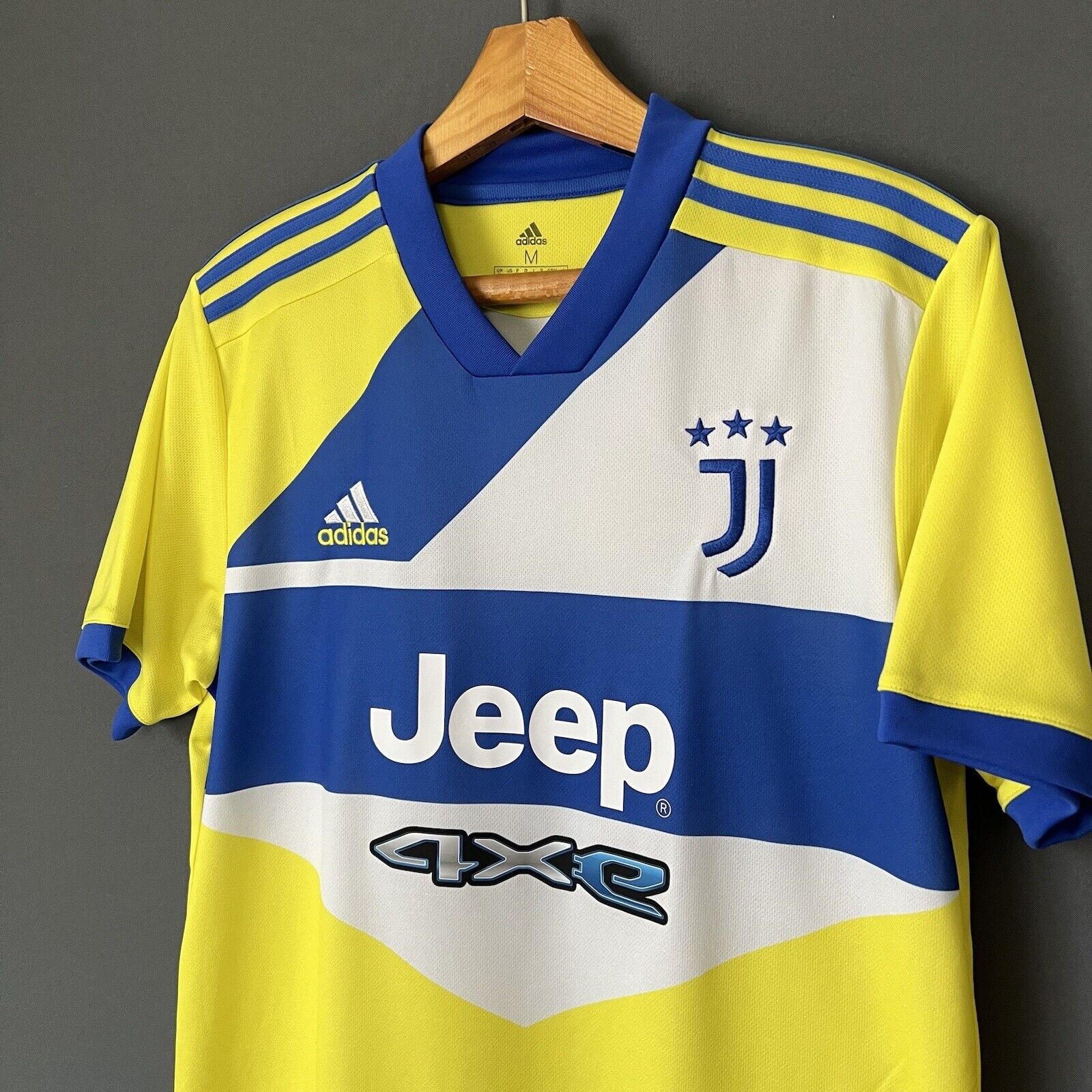 JUVENTUS JERSEY 2021-22 THIRD SIZE M MENS FOOTBALL SOCCER SHIRT ADIDAS GS1439
