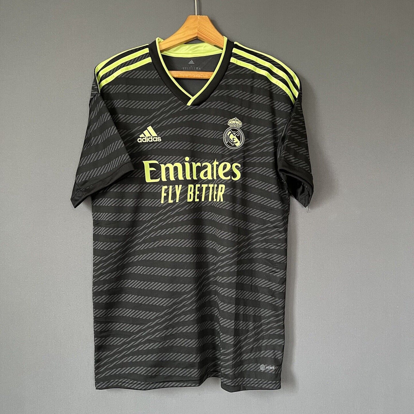 Benzema Real Madrid Jersey 2022-2023 Third Large Mens Soccer Shirt HI1656 Adidas