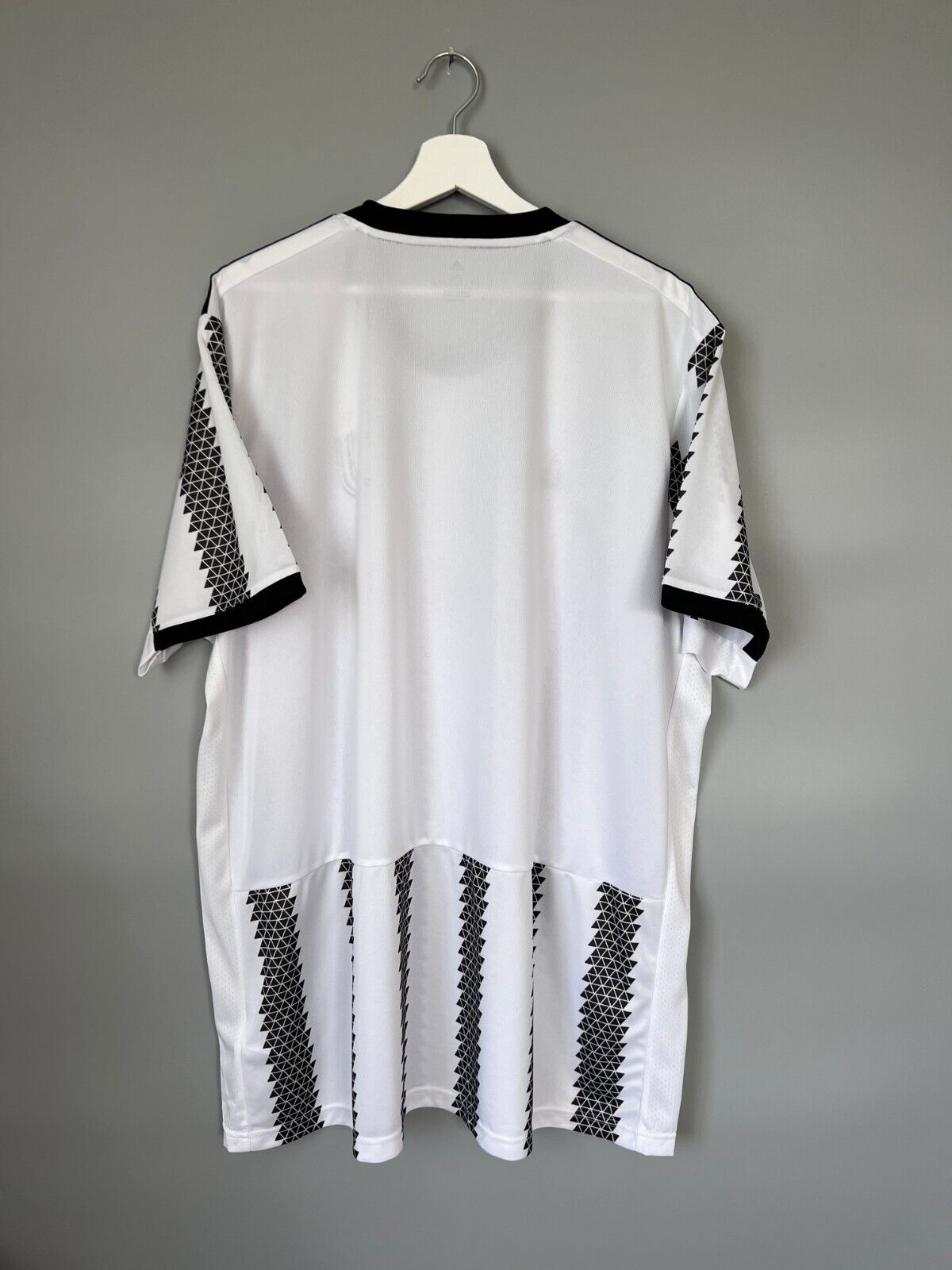 Juventus Jersey 2022-23 Home Soccer Shirt H38907 Adidas Mens Size 2XL