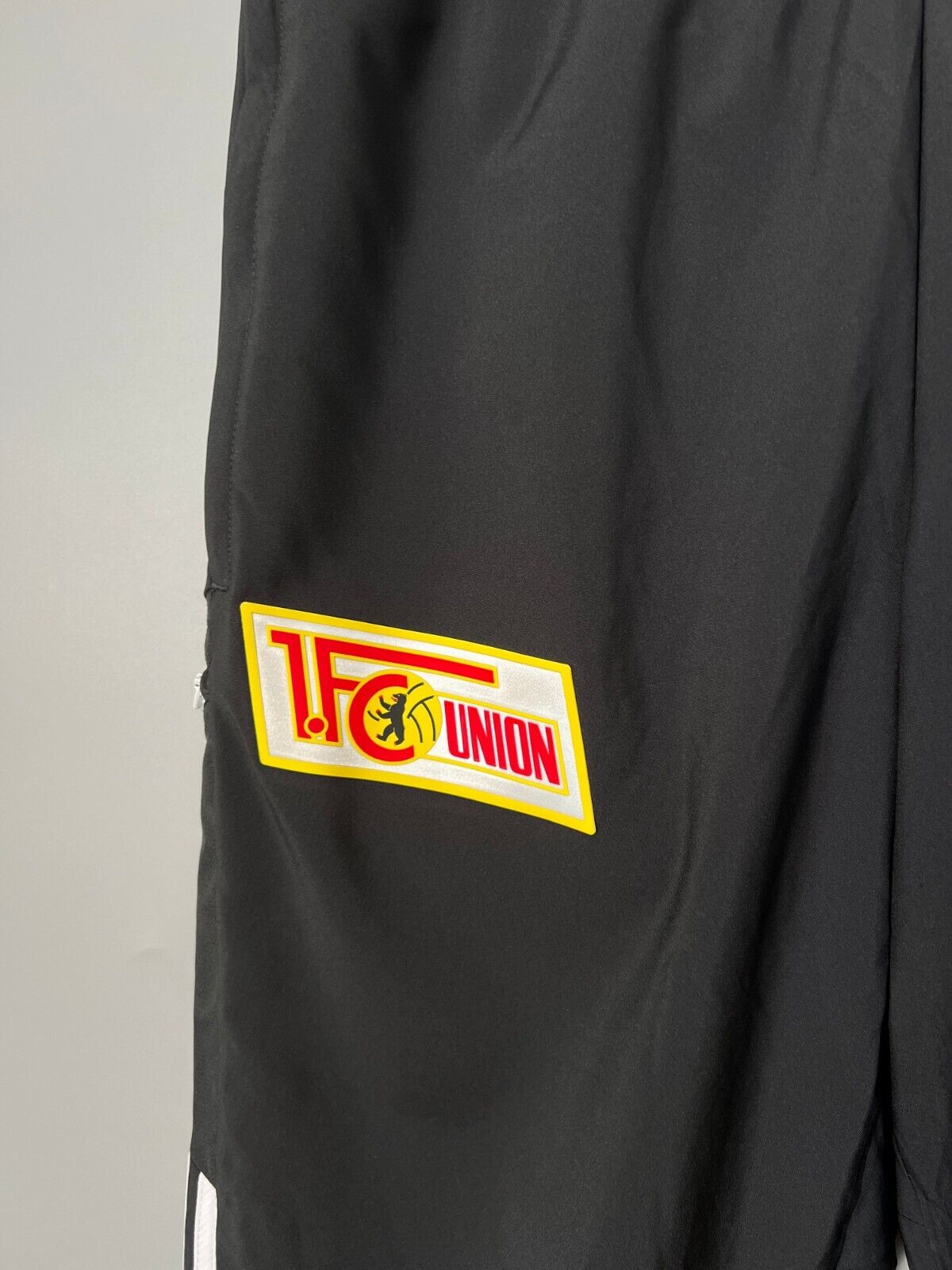 1. FC Union Berlin CON22 Presentation Pants Football Soccer Adidas Mens Size M