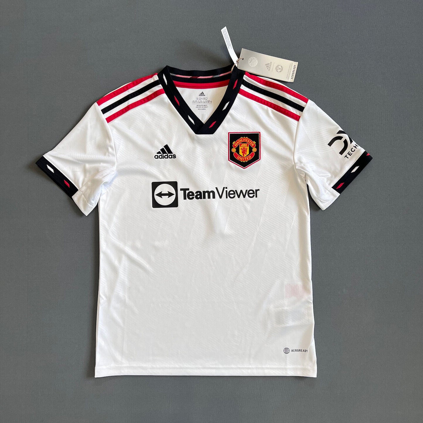 Fernandes Manchester United Jersey 22-23 Away Size M Boys Adidas Football Shirt