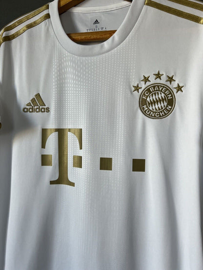 Gnabry Bayern Munich Jersey 2022-2023 Away Mens Soccer Shirt Size S Adidas