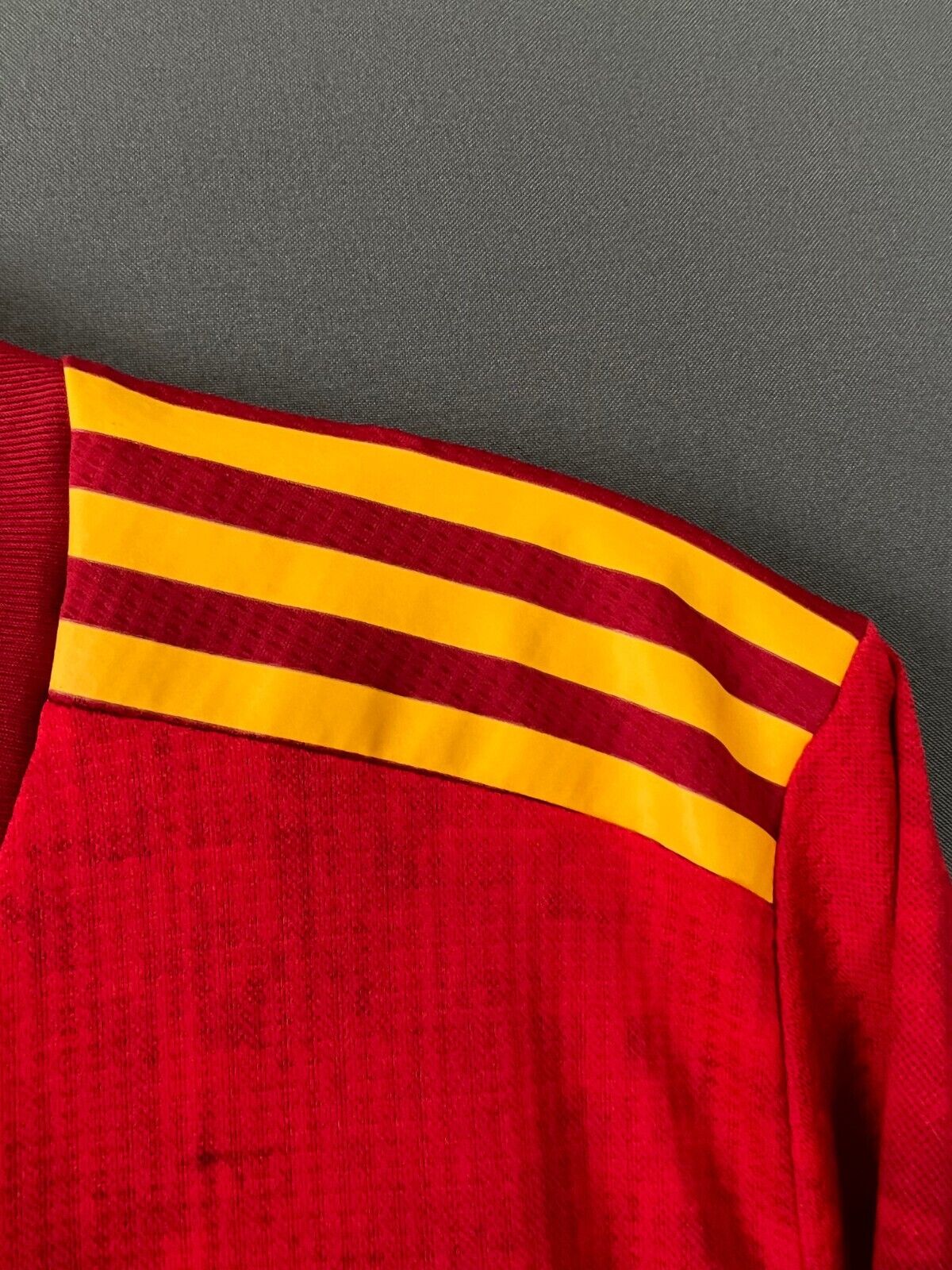 SPAIN JERSEY 20-22 HOME PLAYER ISSUE MENS FOOTBALL SOCCER MAILLOT SIZE L ADIDAS