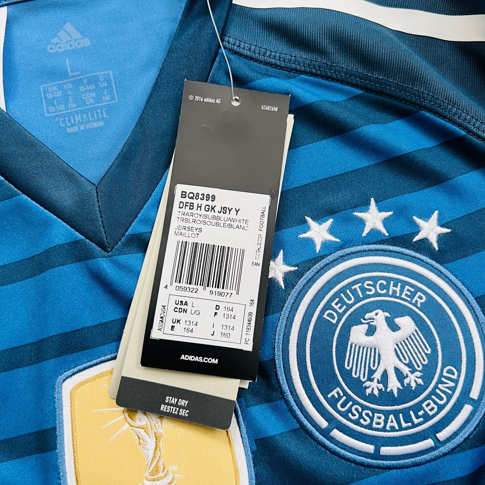 Germany Jersey 2018 2019 Goalkeeper Football Shirt BQ8399 Adidas Boys Size L