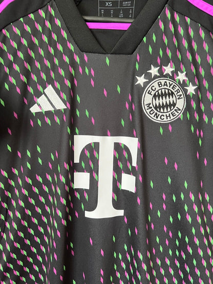 Kane Bayern Munich Jersey 23/24 Away Soccer Shirt HR3719 Adidas Mens Size XS