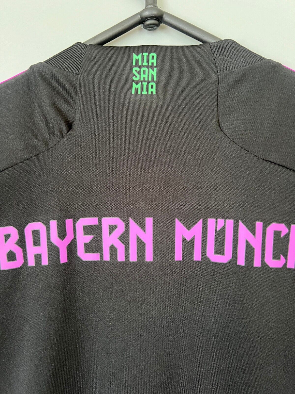 Bayern Munich Jersey 23/24 Away Soccer Football Shirt HR3719 Adidas Mens Size XS