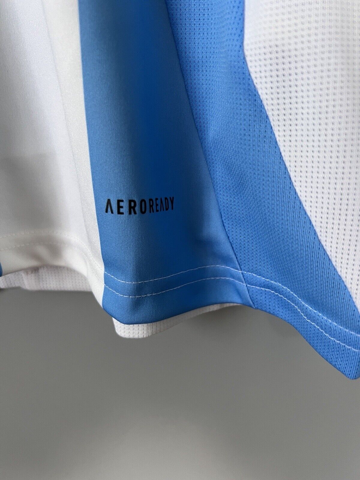 Messi Argentina Jersey 2024 Home Soccer Shirt IP8409 Adidas Mens Size M