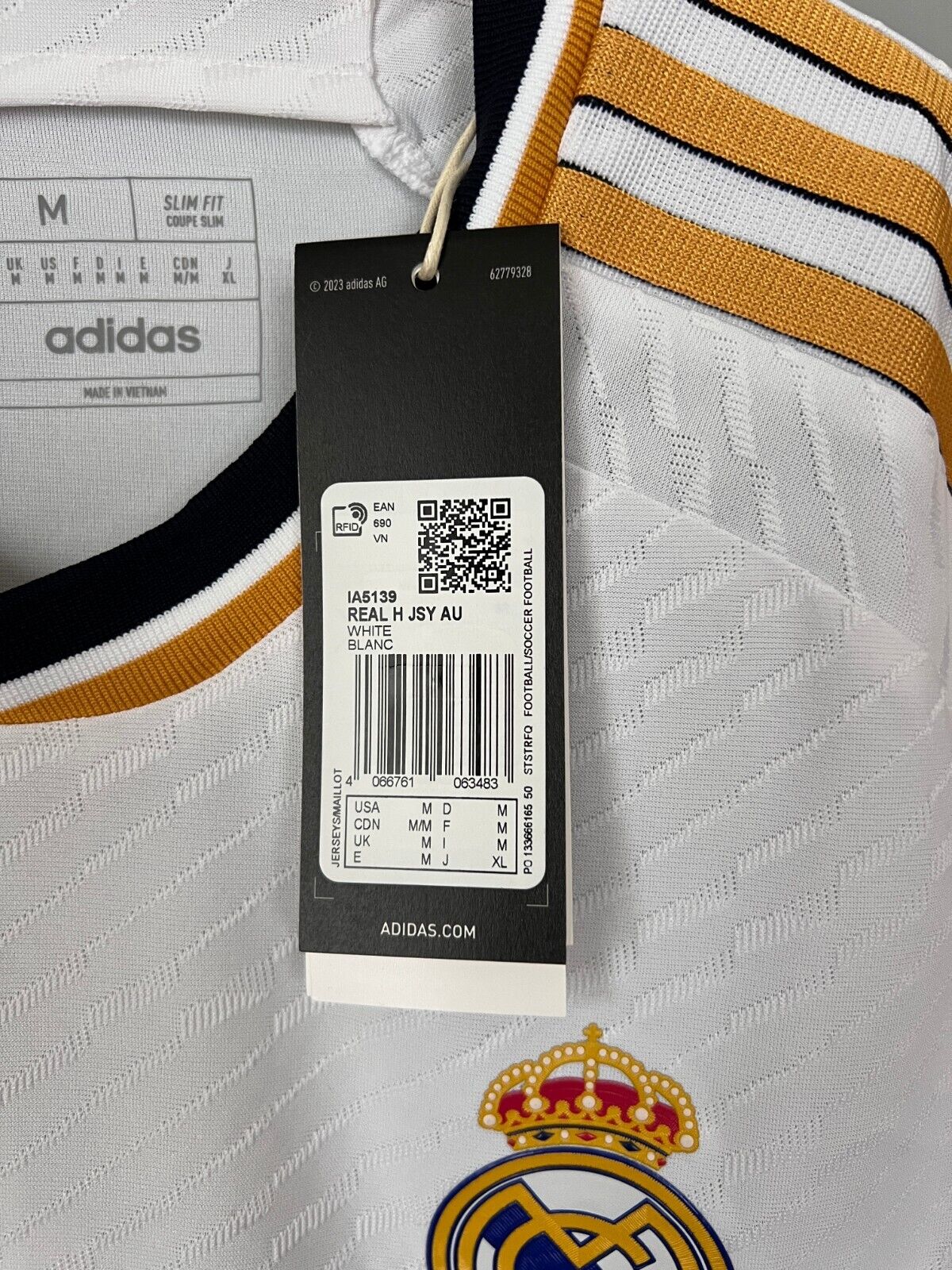 Real Madrid Jersey 23/24 Home Authentic Soccer Shirt IA5139 Adidas Mens Size M