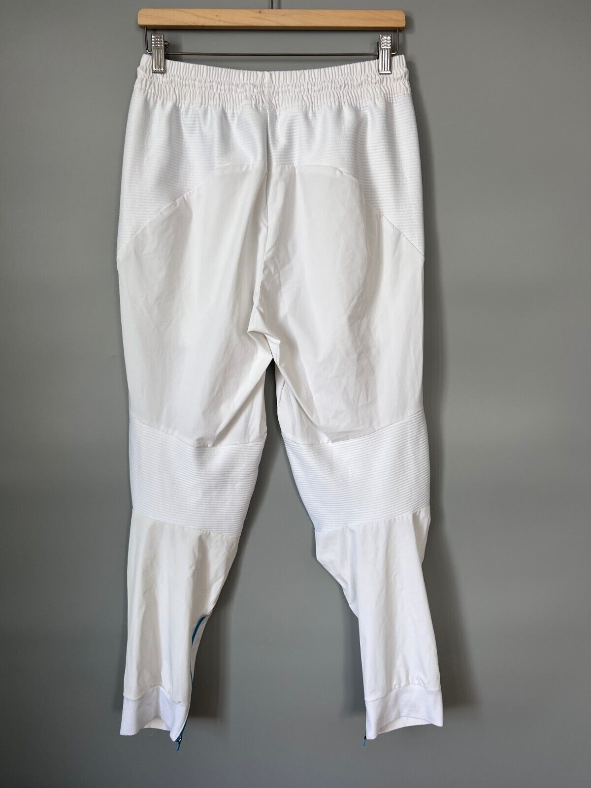 Argentina Travel Game Day Pants White Football Soccer Adidas IC4448 Mens Size M