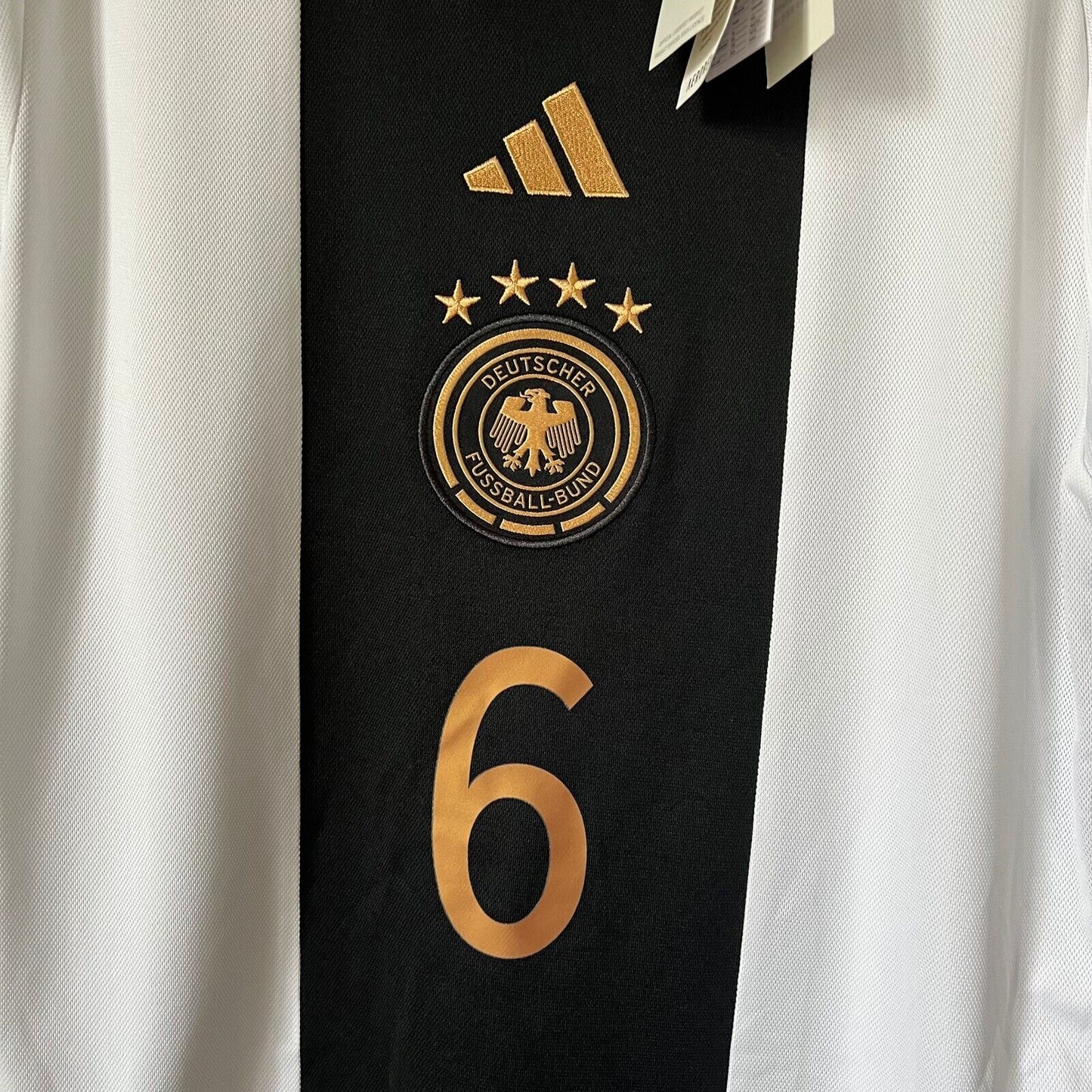 Kimmich Germany Jersey 2022 2023 Home Size M Mens Football Shirt HF1475 Adidas