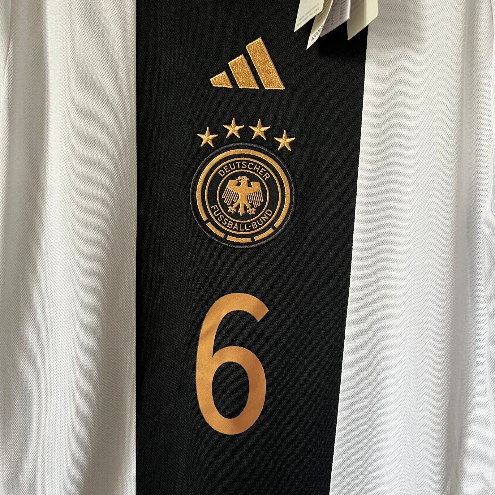 Kimmich Germany Jersey 2022 2023 Home Size M Mens Football Shirt HF1475 Adidas