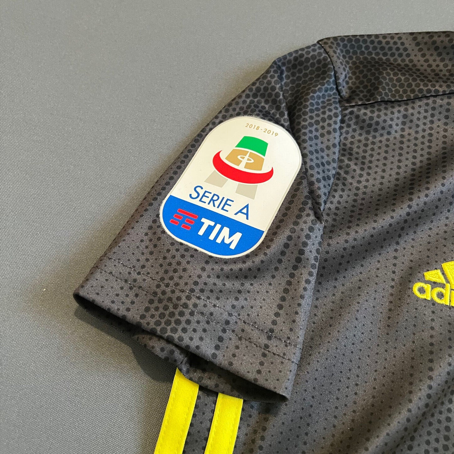 Juventus Jersey 2018 2019 Third XS 7-8Y Boys Football Shirt DP0453 Adidas