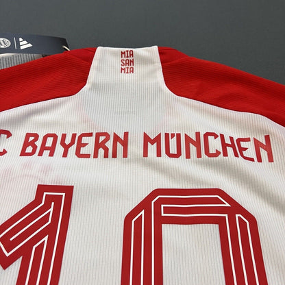 Davies Bayern Munich Jersey 23/24 Home Mens Soccer Shirt IJ7442 Adidas Size M