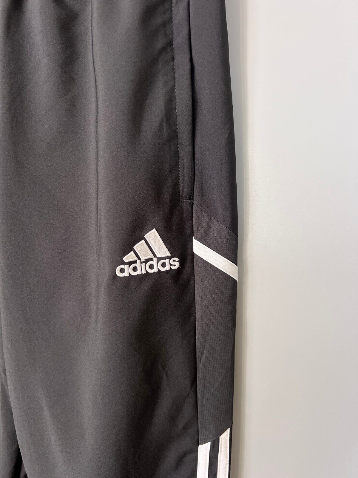1. FC Union Berlin CON22 Presentation Pants Football Soccer Adidas Mens Size S
