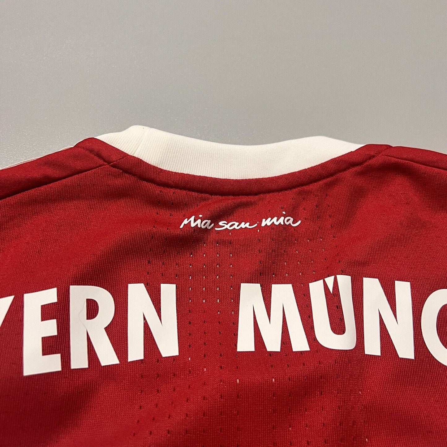 Bayern Munich Jersey 2017/18 Home Match Worn Mens Size 7 Football Shirt Adidas