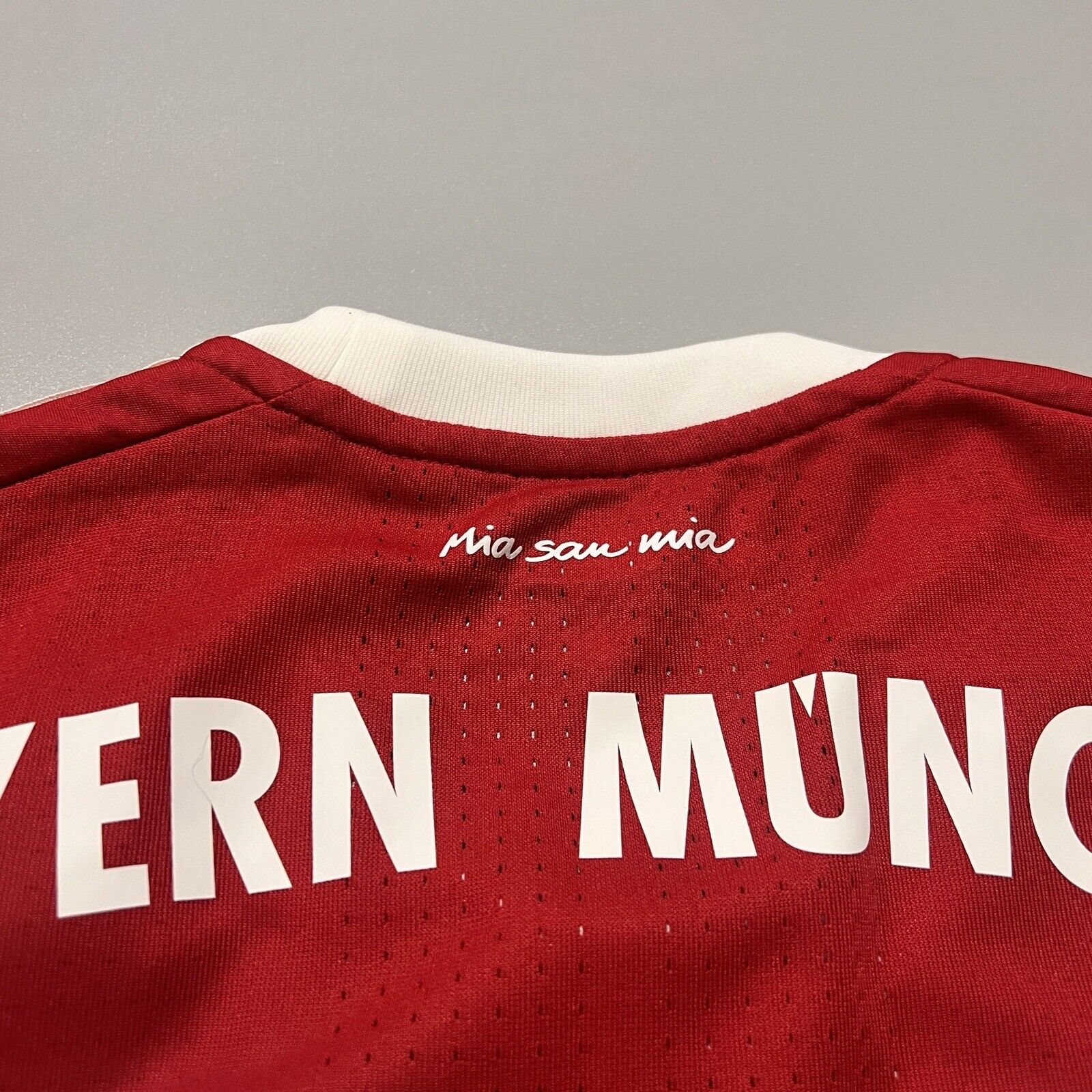 Bayern Munich Jersey 2017/18 Home Match Worn Mens Size 7 Football Shirt Adidas