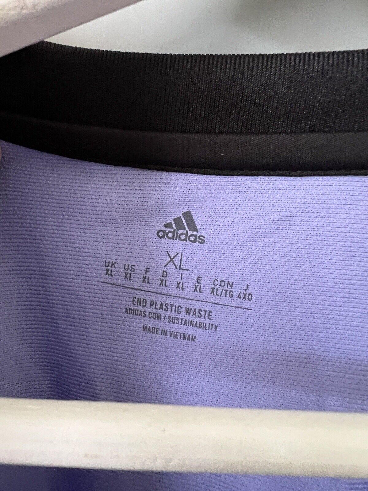 Vini JR Real Madrid Jersey 22/23 Away Mens Soccer Shirt H18489 Adidas Size XL