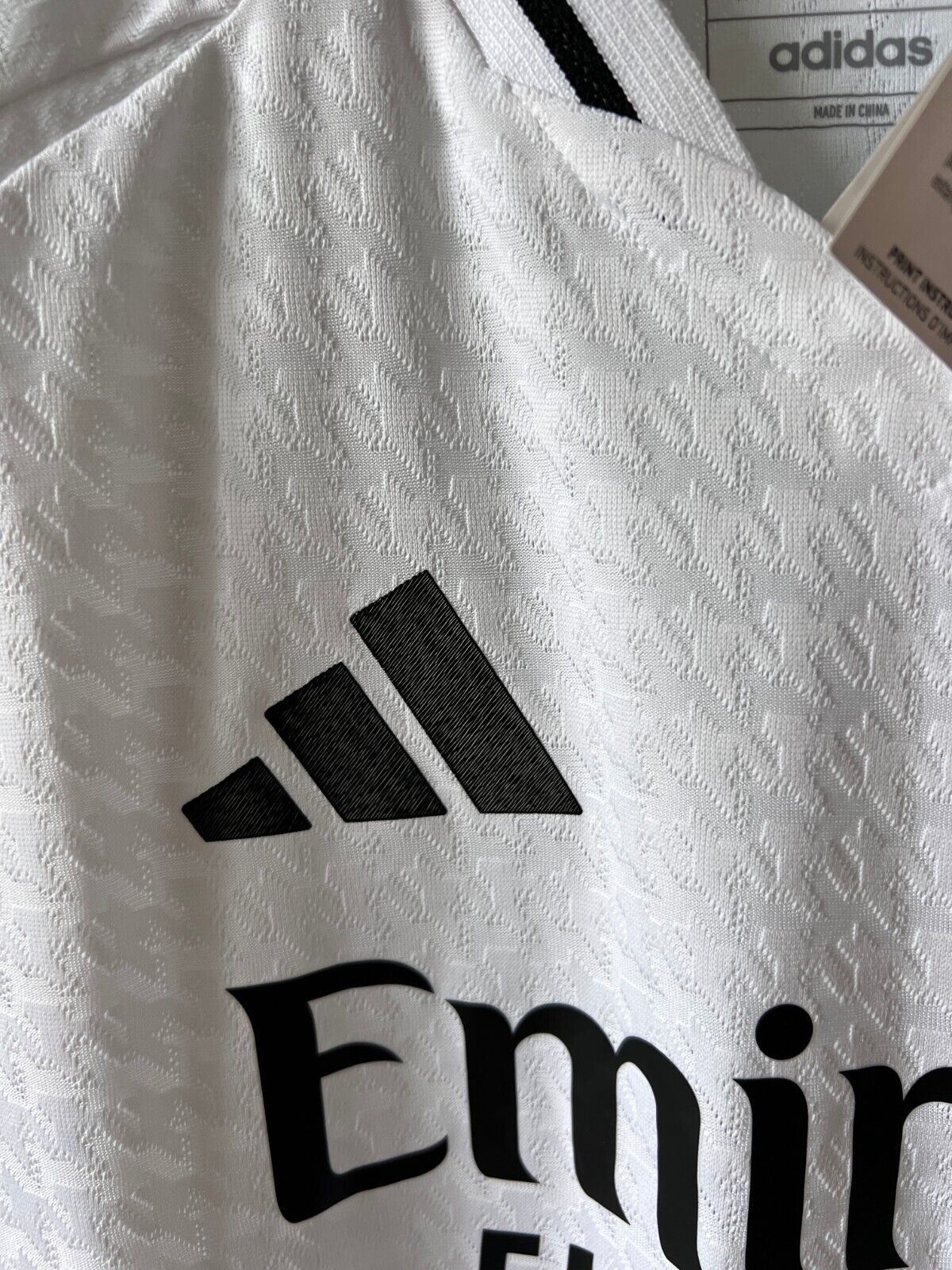 Real Madrid Jersey 24/25 Home Authentic Soccer Shirt IX8095 Adidas Mens Size M
