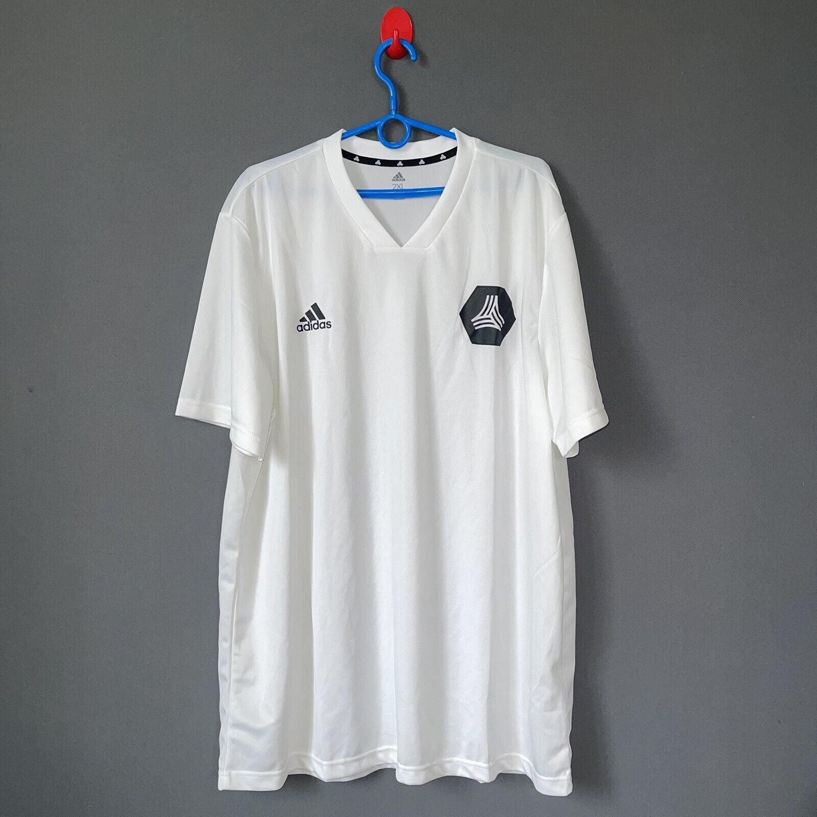 ADIDAS JERSEY TAN TRAINING SIZE 2XL MENS SOCCER FOOTBALL SHIRT [FJ6310]