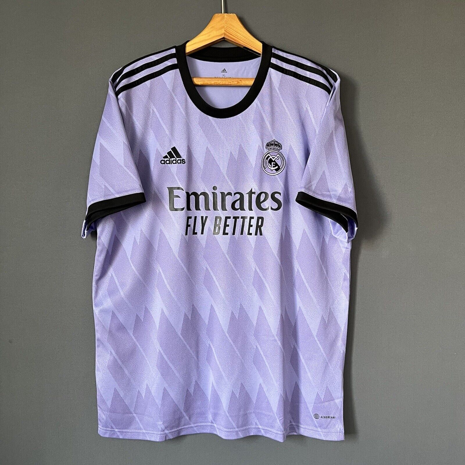 Real Madrid Jersey 2022-2023 Away Mens Football Shirt Size XL H18489 Adidas