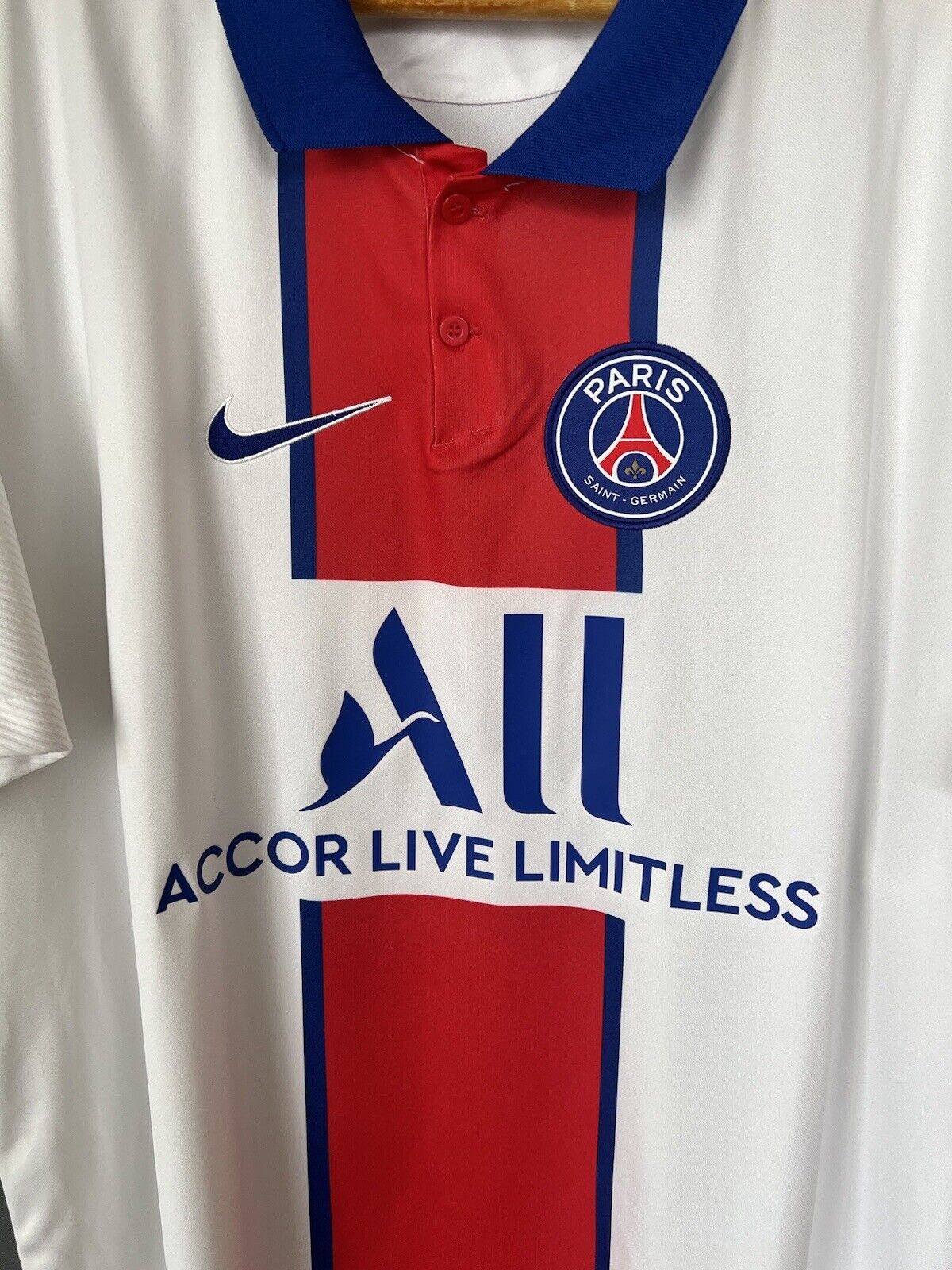 Paris Saint-Germain Jersey 20-21 Away XXL Mens Football Maillot CD4241-101 Nike