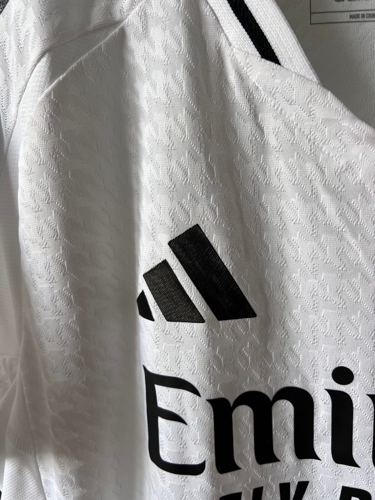 Real Madrid Jersey 24/25 Home Authentic Soccer Shirt IX8095 Adidas Mens Size L