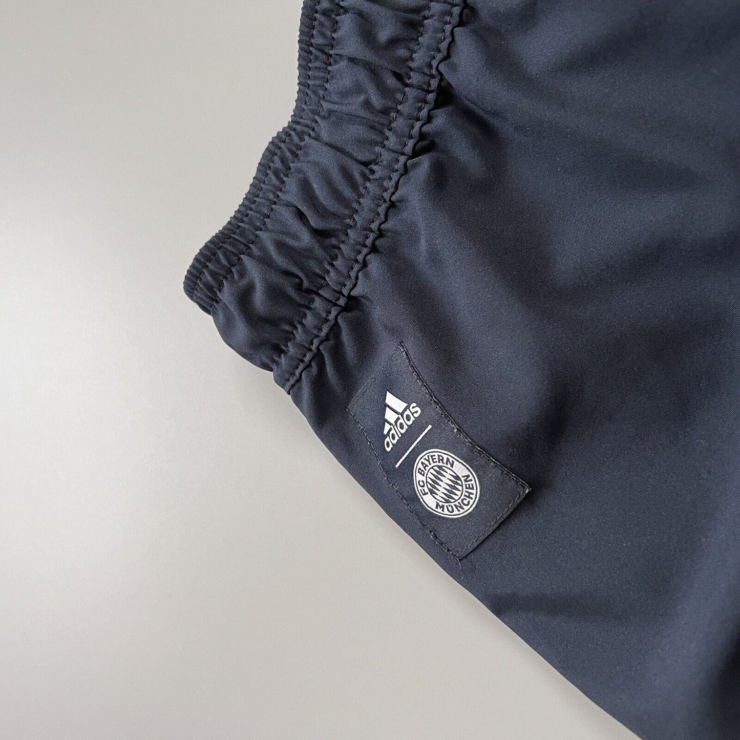 Bayern Munich Pants Woven Mens Soccer Football HG1131 Adidas Size M